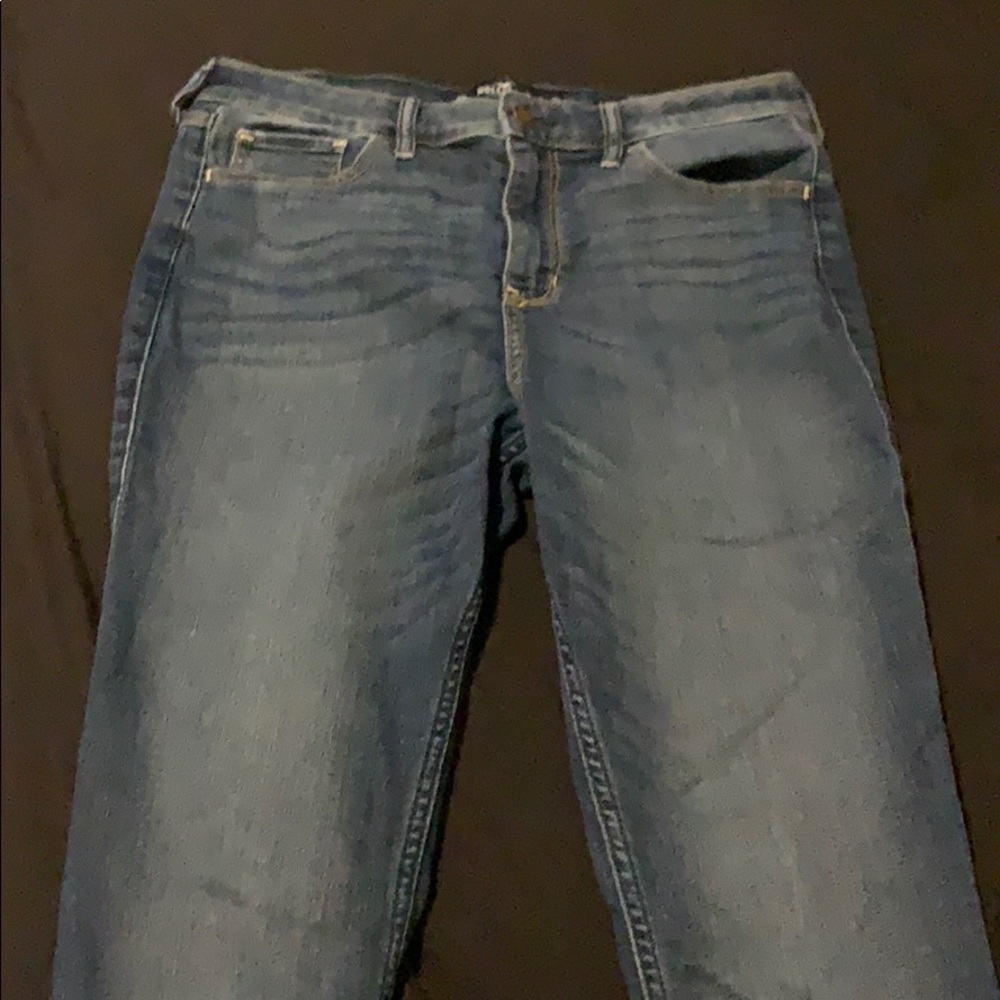 HOLLISTER HIGH RISE JEANS - Picture 1 of 3